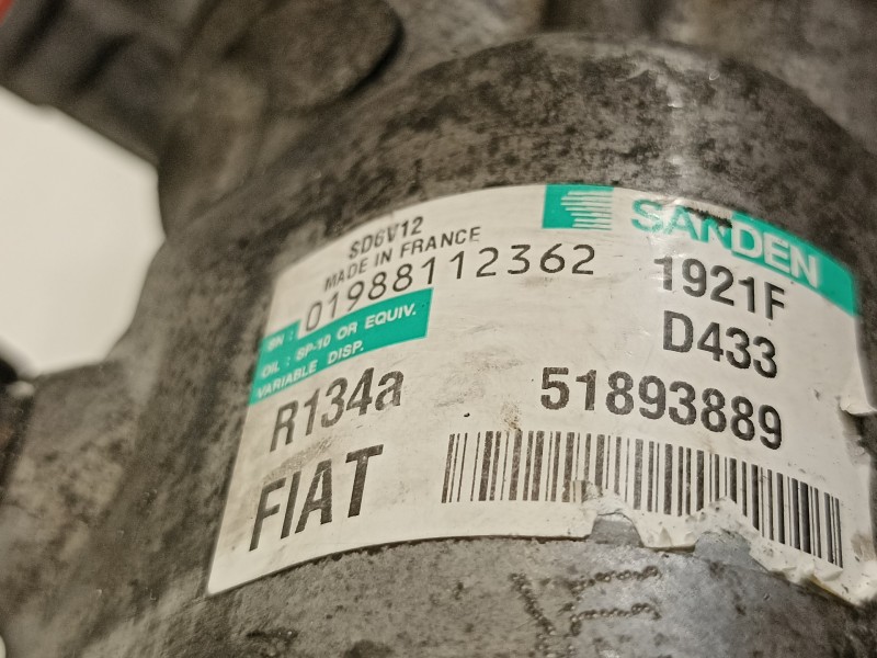 Recambio de compresor aire acondicionado para fiat doblo active referencia OEM IAM 51893889  