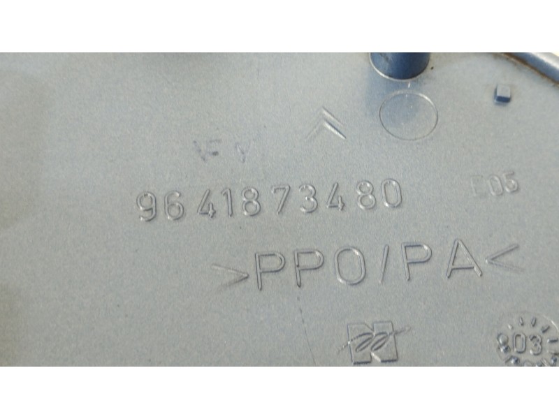 Recambio de tapa exterior combustible para citroën c3 pluriel 1.6 16v sensodrive referencia OEM IAM 9641873480  
