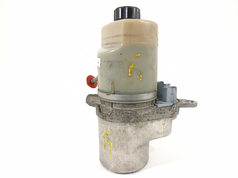Recambio de bomba direccion para ford focus berlina (cap) ambiente (d) referencia OEM IAM 4M513K514AD  