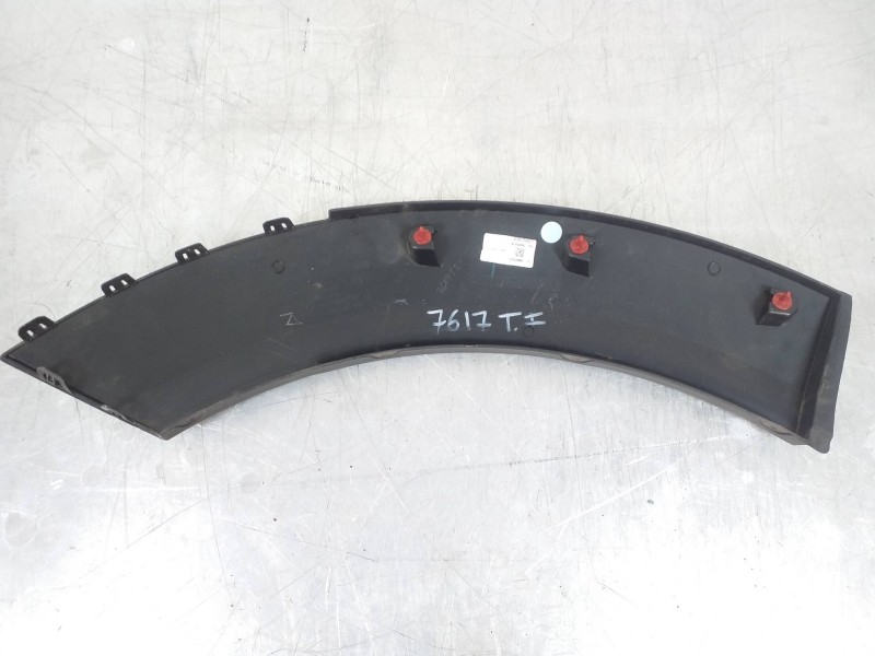 Recambio de aletin trasero izquierdo para mini countryman (f60) cooper s e all4 referencia OEM IAM 51777389359  