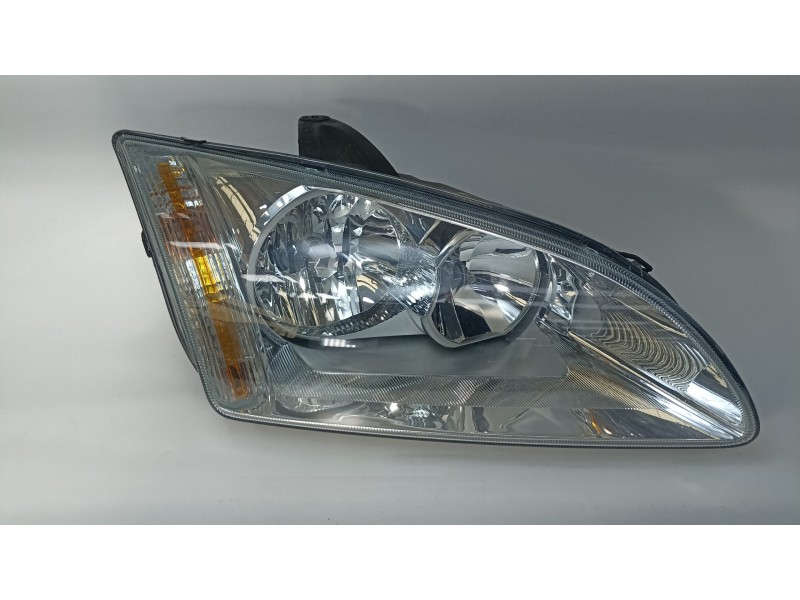 Recambio de faro derecho para ford focus berlina (cap) ambiente (d) referencia OEM IAM 4M5113W029AC  