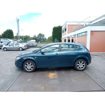 SEAT LEON (1P1)