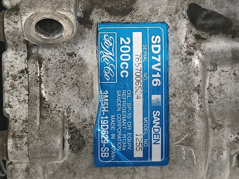 Recambio de compresor aire acondicionado para ford focus berlina (cap) ambiente (d) referencia OEM IAM 3M5H19D629SB  