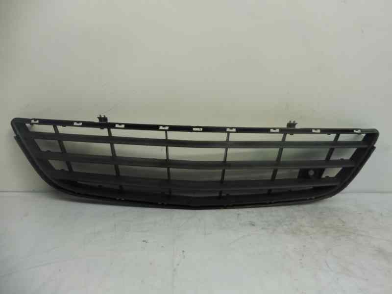Recambio de rejilla paragolpes delantero para opel corsa d enjoy referencia OEM IAM   
