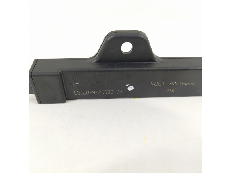 Recambio de antena para mini countryman (f60) cooper s e all4 referencia OEM IAM 65209220832  
