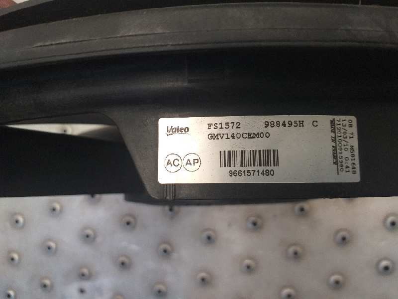 Recambio de electroventilador para peugeot 308 confort referencia OEM IAM 9661571480 FS1572 988495HC