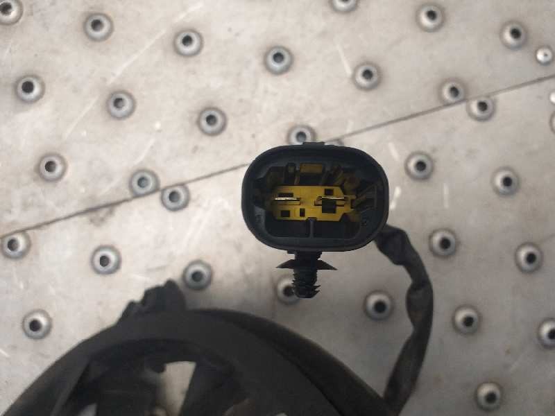 Recambio de electroventilador para peugeot 308 confort referencia OEM IAM 9661571480 FS1572 988495HC