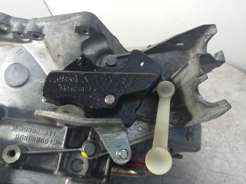 Recambio de caja cambios para peugeot 308 confort referencia OEM IAM 20DP60  