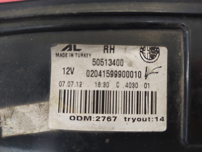 Recambio de piloto trasero derecho para alfa romeo giulietta (191) sprint referencia OEM IAM 50513400  