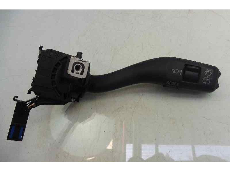 Recambio de mando limpia para audi a3 sportback (8p) 1.9 tdi ambiente referencia OEM IAM 8P0953519A  