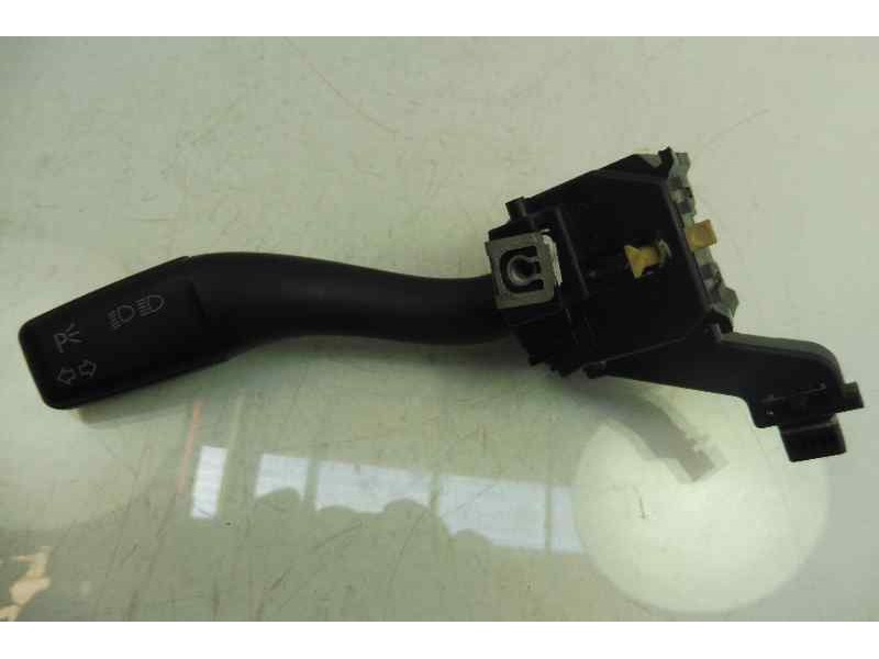 Recambio de mando intermitentes para audi a3 sportback (8p) 1.9 tdi ambiente referencia OEM IAM 8P0953513A  
