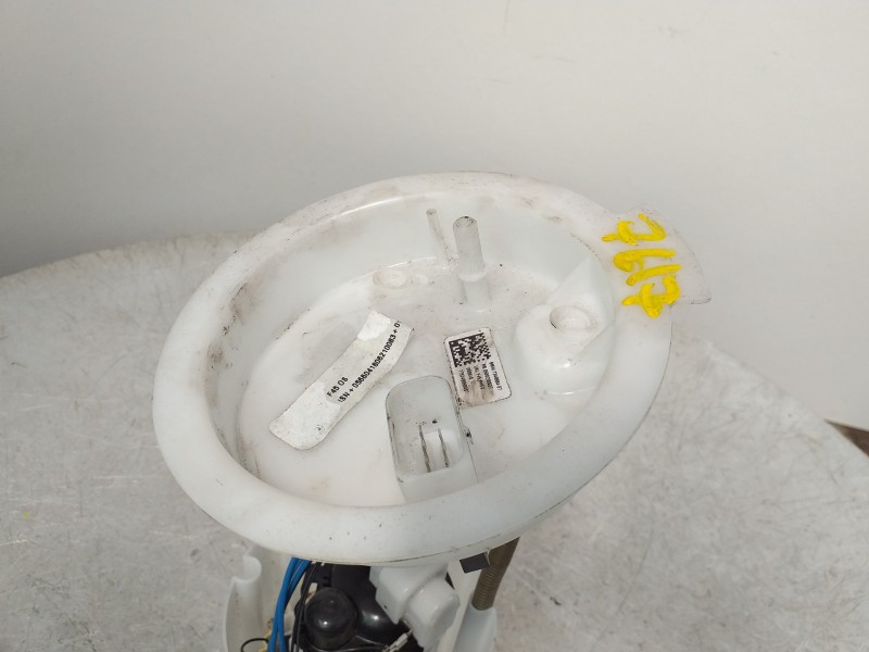 Recambio de bomba combustible para mini countryman (f60) cooper s e all4 referencia OEM IAM 7349984  