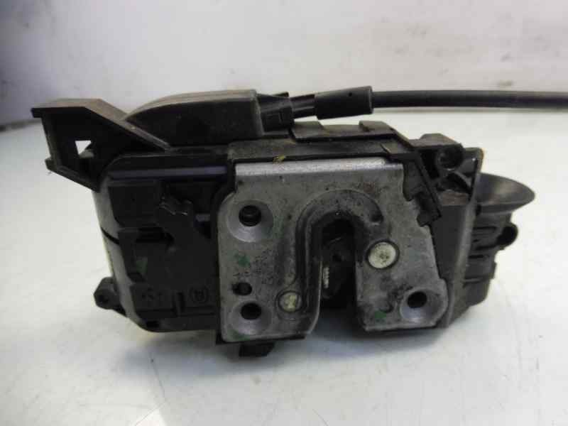 Recambio de cerradura puerta delantera izquierda para renault clio iii yahoo! referencia OEM IAM 8200300123F  