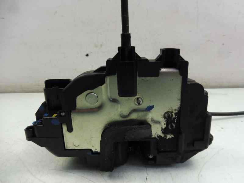 Recambio de cerradura puerta delantera derecha para renault clio iii yahoo! referencia OEM IAM 8200300125  