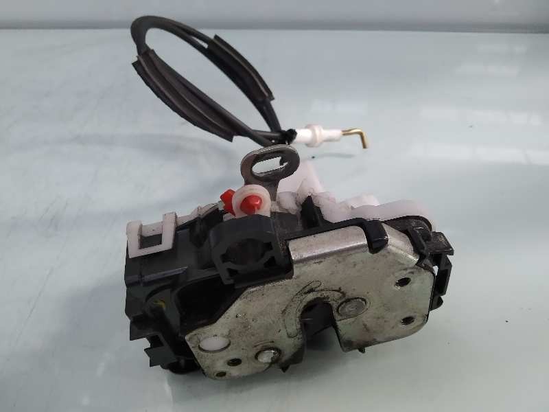 Recambio de cerradura puerta delantera izquierda para fiat nuova 500 (150) lounge referencia OEM IAM 51935118  