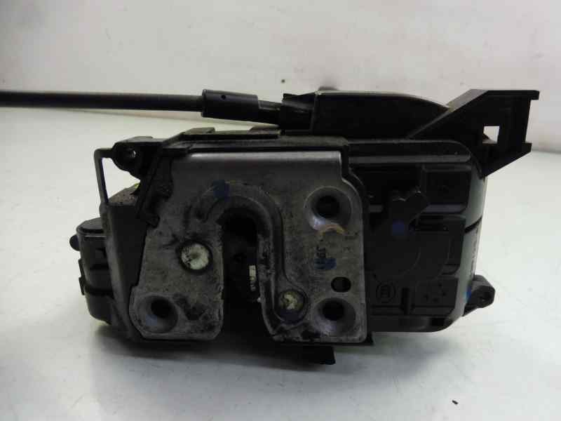 Recambio de cerradura puerta delantera derecha para renault clio iii yahoo! referencia OEM IAM 8200300125  