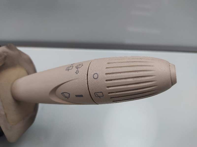 Recambio de mando luces para fiat nuova 500 (150) lounge referencia OEM IAM 07354724640  