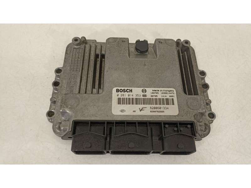 Recambio de centralita motor uce para renault megane ii berlina 5p confort dynamique referencia OEM IAM 8200601334  