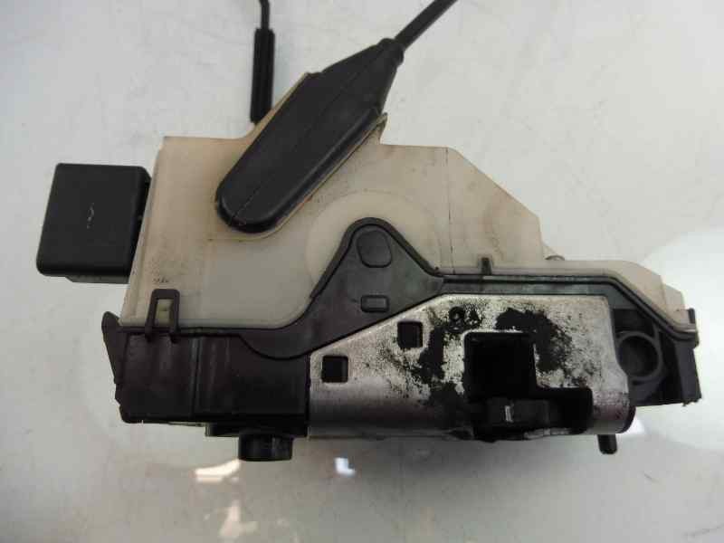 Recambio de cerradura puerta delantera derecha para peugeot 208 gti referencia OEM IAM 9812500380  