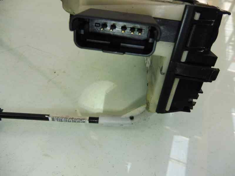 Recambio de cerradura puerta delantera derecha para peugeot 208 gti referencia OEM IAM 9812500380  