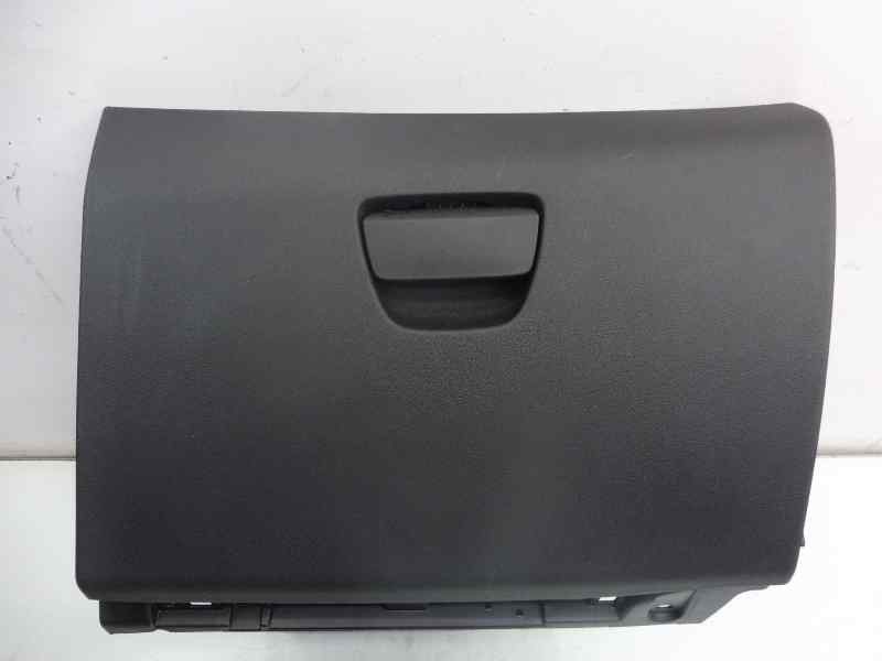 Recambio de guantera para peugeot 208 gti referencia OEM IAM 9673811277  