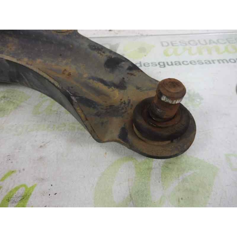 Recambio de brazo suspension inferior delantero derecho para renault scenic ii grand luxe privilege referencia OEM IAM   