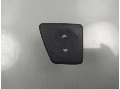 Recambio de mando elevalunas delantero izquierdo para fiat nuova 500 (150) lounge referencia OEM IAM 305081749C  