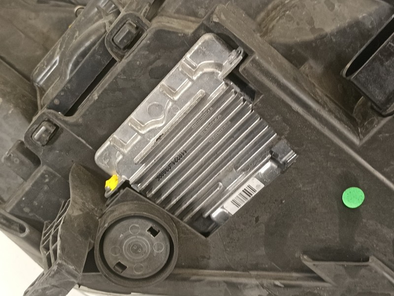 Recambio de faro izquierdo para ford c-max trend referencia OEM IAM AM5113D155AE  