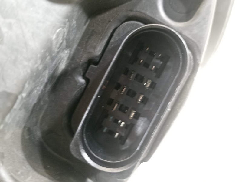 Recambio de faro izquierdo para ford c-max trend referencia OEM IAM AM5113D155AE  