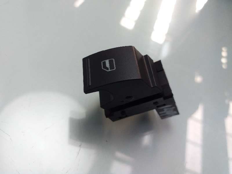 Recambio de mando elevalunas delantero derecho para seat ibiza (6p1) style connect referencia OEM IAM 7L6959855B  