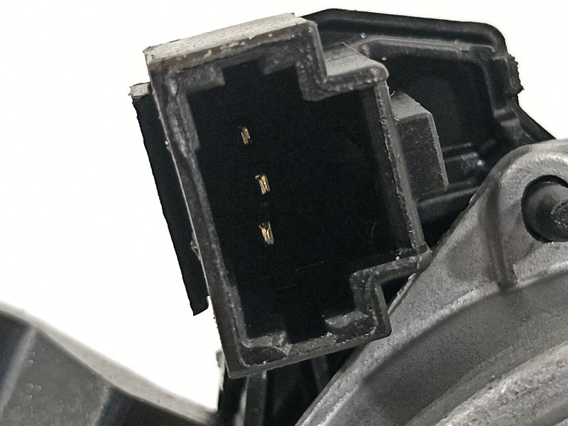 Recambio de motor limpia trasero para renault clio iv business referencia OEM IAM 287105483R  