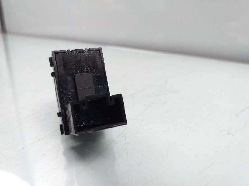 Recambio de mando elevalunas delantero derecho para seat ibiza (6p1) style connect referencia OEM IAM 7L6959855B  