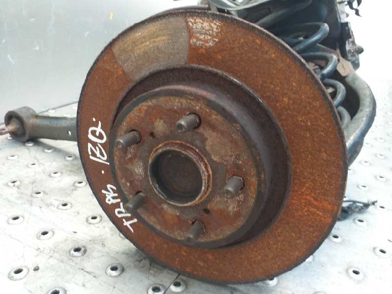 Recambio de puente trasero para toyota avensis (t27) advance referencia OEM IAM   