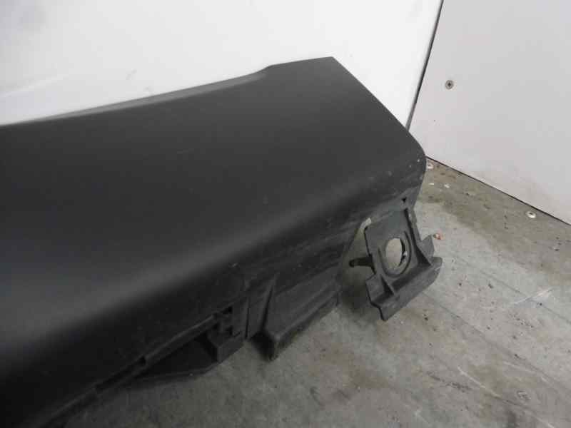Recambio de faldon lateral para peugeot 208 gti referencia OEM IAM   