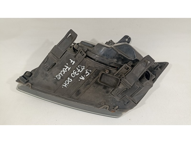Recambio de faro derecho para ford focus sportbreak (cap) 2.0 tdci cat referencia OEM IAM 4M5113099JB  