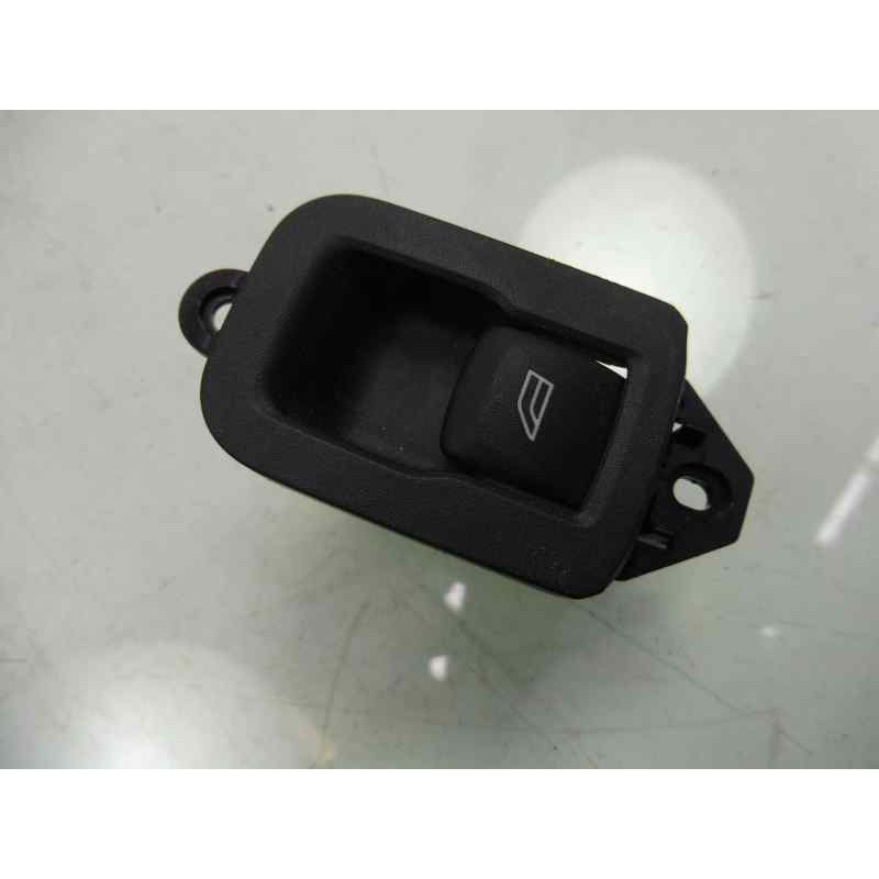 Recambio de mando elevalunas trasero derecho para volvo s60 lim. momentum referencia OEM IAM 31272013  