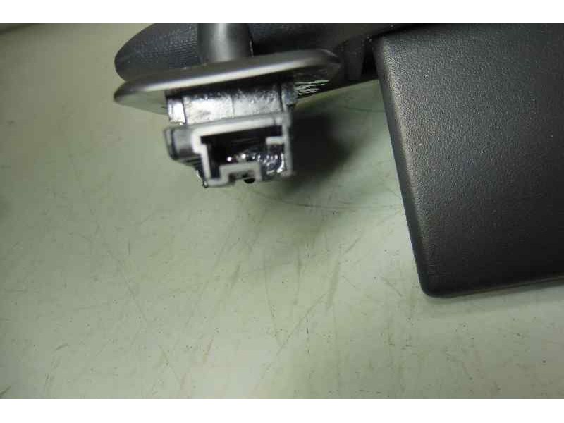 Recambio de parasol izquierdo para peugeot 208 gti referencia OEM IAM   