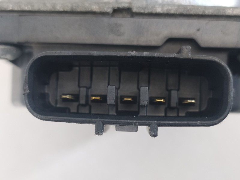 Recambio de valvula egr para toyota avensis (t27) advance referencia OEM IAM 258000R010 1501000040 