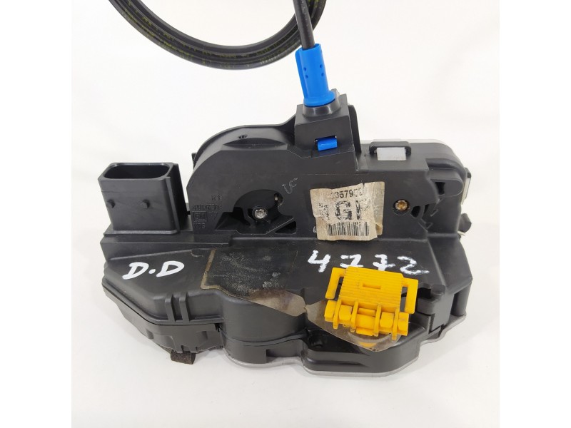 Recambio de cerradura puerta delantera derecha para opel astra j lim. excellence referencia OEM IAM 13579523  