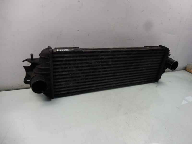 Recambio de intercooler para opel vivaro furgón 2.7t corto referencia OEM IAM 91166035 7700312903 