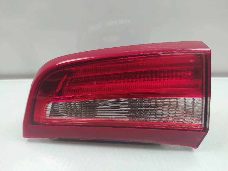 Recambio de piloto trasero derecho en porton para volvo s60 lim. momentum referencia OEM IAM 30796272  