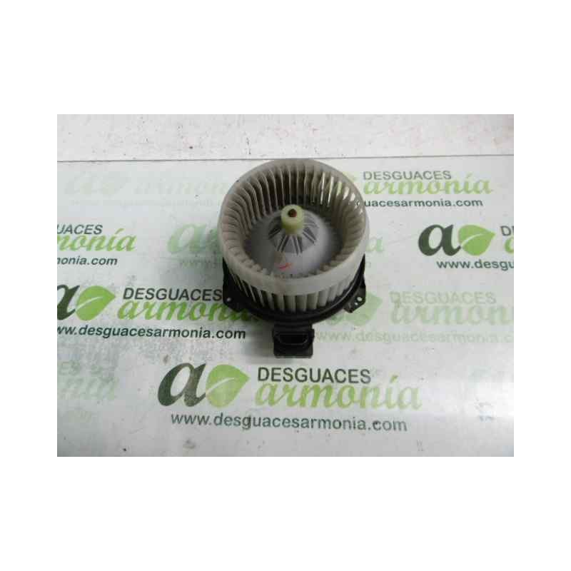 Recambio de ventilador calefaccion para toyota yaris (ksp9/scp9/nlp9) rock in rio referencia OEM IAM AV2727000311  