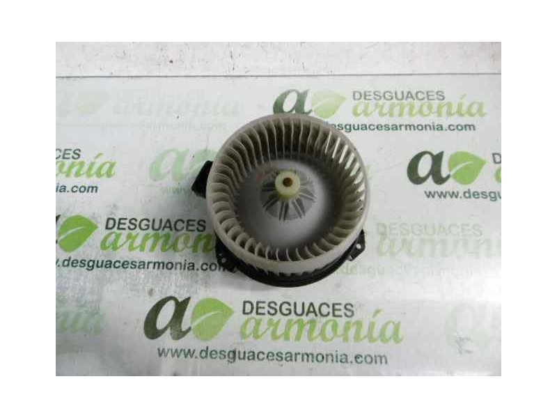 Recambio de ventilador calefaccion para toyota yaris (ksp9/scp9/nlp9) rock in rio referencia OEM IAM AV2727000311  
