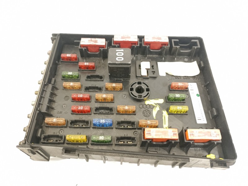 Recambio de caja reles / fusibles para volkswagen passat berlina (3c2) advance referencia OEM IAM 3C0937125  