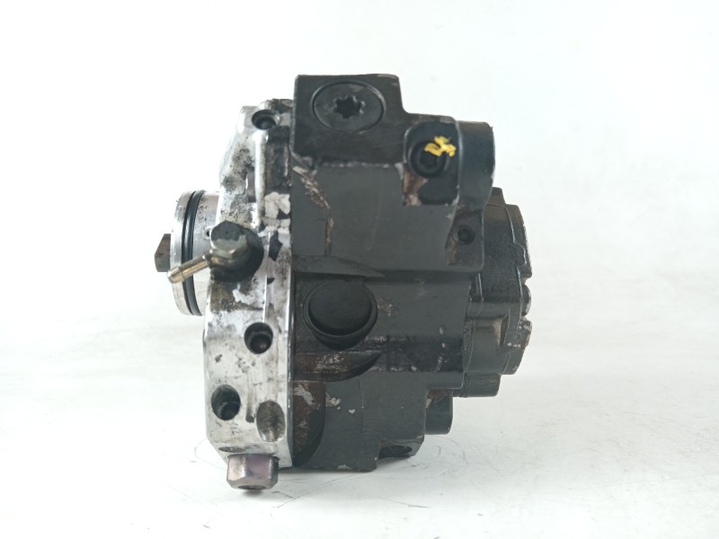 Recambio de bomba inyeccion para volvo xc90 2.4 diesel cat referencia OEM IAM 8689591 0445010043  Recambio de bomba inyeccion para volvo xc90 2.4 diesel cat referencia OEM IAM 8689591 0445010043