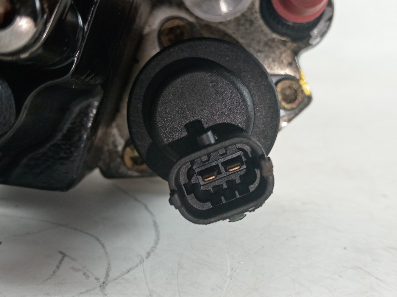 Recambio de bomba inyeccion para volvo xc90 2.4 diesel cat referencia OEM IAM 8689591 0445010043  Recambio de bomba inyeccion para volvo xc90 2.4 diesel cat referencia OEM IAM 8689591 0445010043