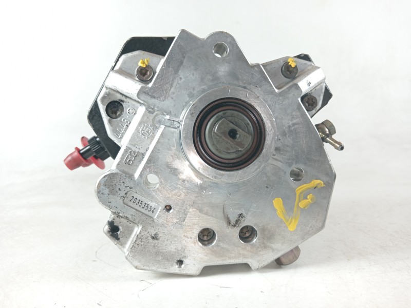 Recambio de bomba inyeccion para volvo xc90 2.4 diesel cat referencia OEM IAM 8689591 0445010043  Recambio de bomba inyeccion para volvo xc90 2.4 diesel cat referencia OEM IAM 8689591 0445010043