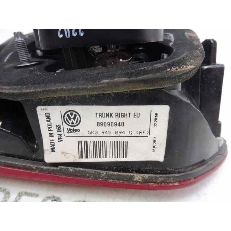 Recambio de piloto trasero derecho en porton para volkswagen golf vi (5k1) advance bluemotion referencia OEM IAM 5K0945094G  
