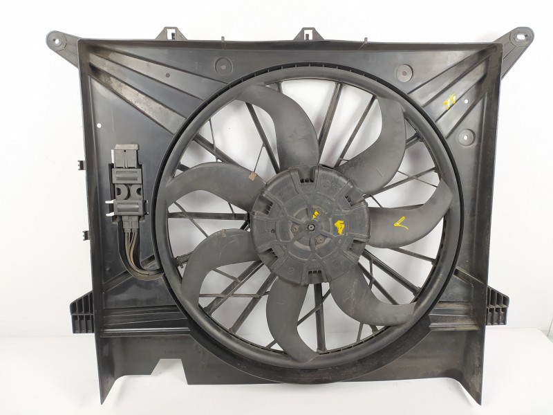 Recambio de electroventilador para volvo xc90 2.4 diesel cat referencia OEM IAM 31111543 0130706803  Recambio de electroventilador para volvo xc90 2.4 diesel cat referencia OEM IAM 31111543 0130706803