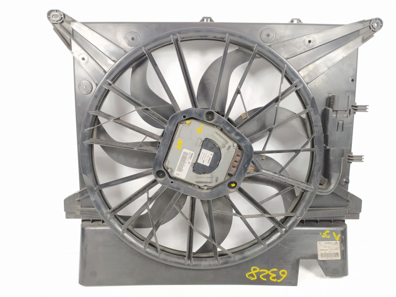Recambio de electroventilador para volvo xc90 2.4 diesel cat referencia OEM IAM 31111543 0130706803  Recambio de electroventilador para volvo xc90 2.4 diesel cat referencia OEM IAM 31111543 0130706803